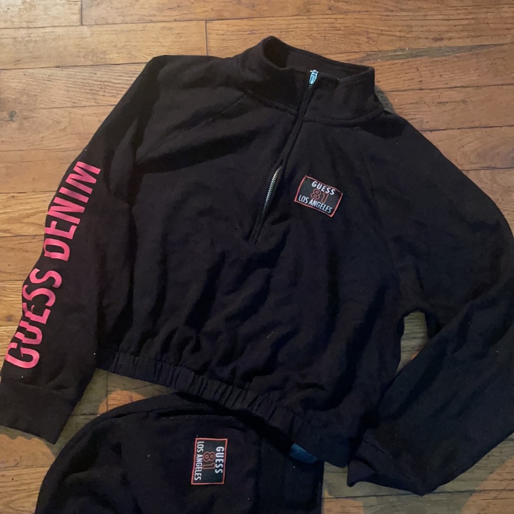Guess Jogging Suit Set